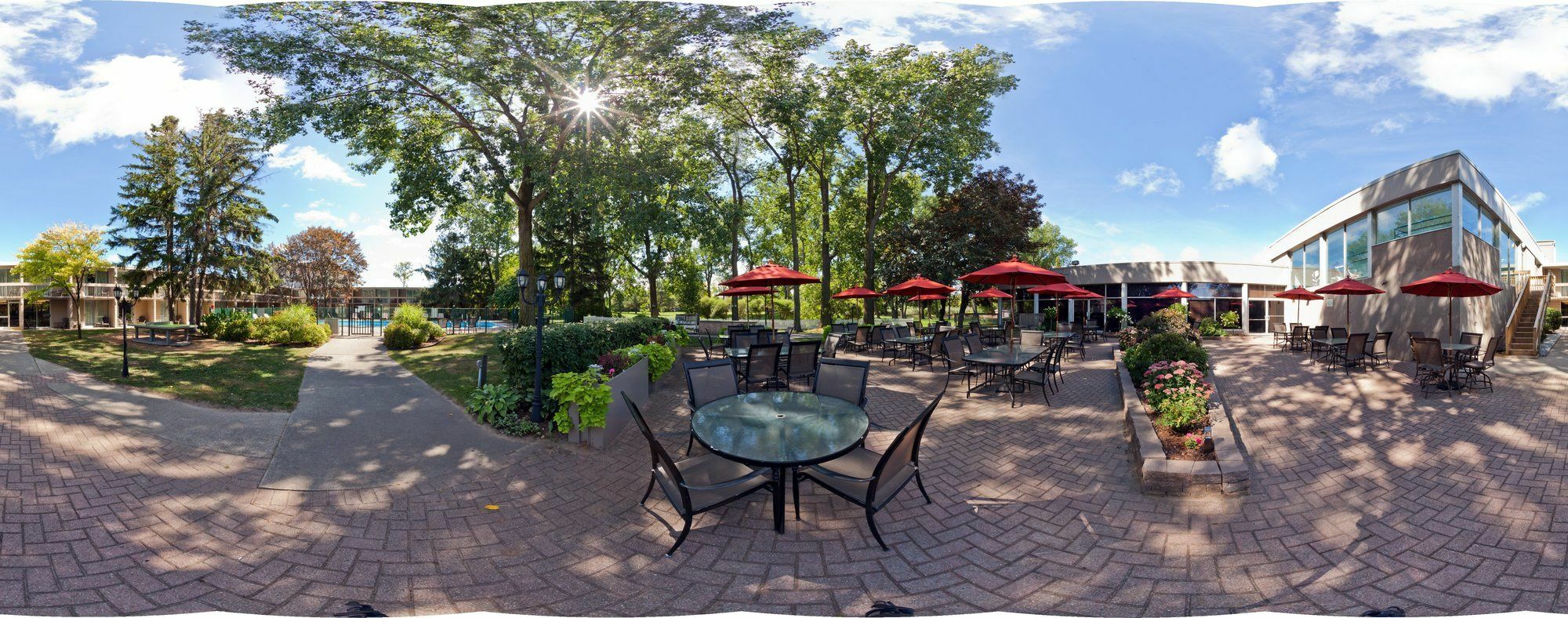 Sunbridge Hotel & Conference Centre Sarnia Exterior photo